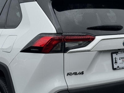 2022 Toyota RAV4 Hybrid LE