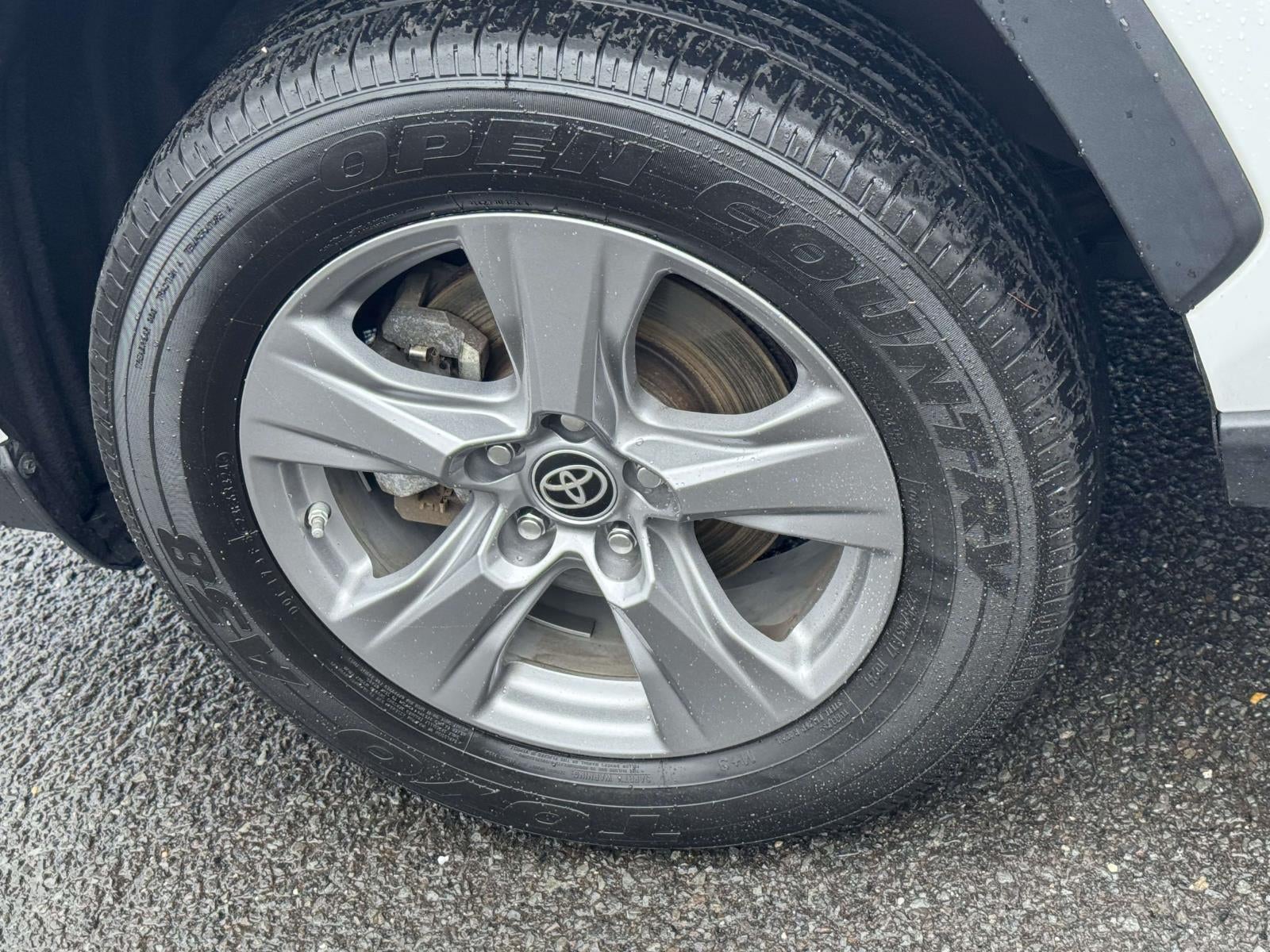 2022 Toyota RAV4 Hybrid LE