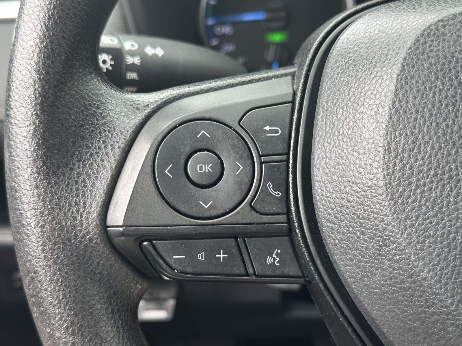 2022 Toyota RAV4 Hybrid LE