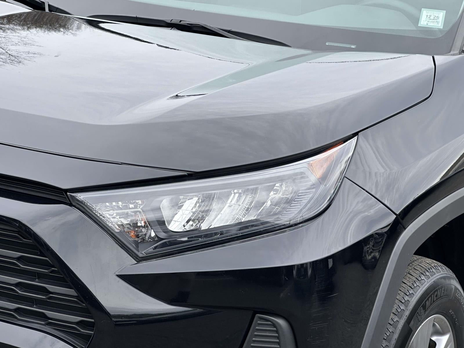 2022 Toyota RAV4 Hybrid LE