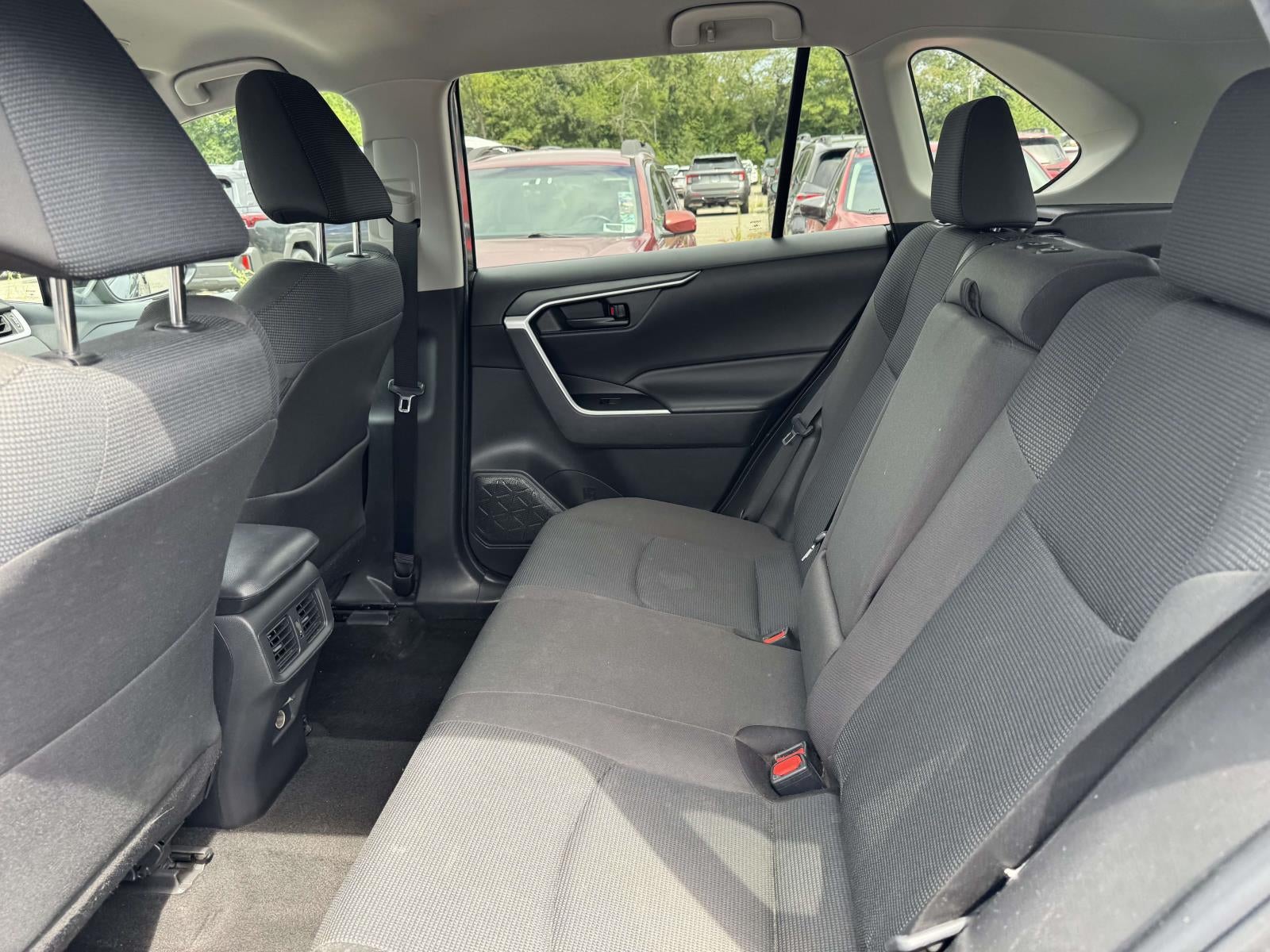 2023 Toyota RAV4 Hybrid LE