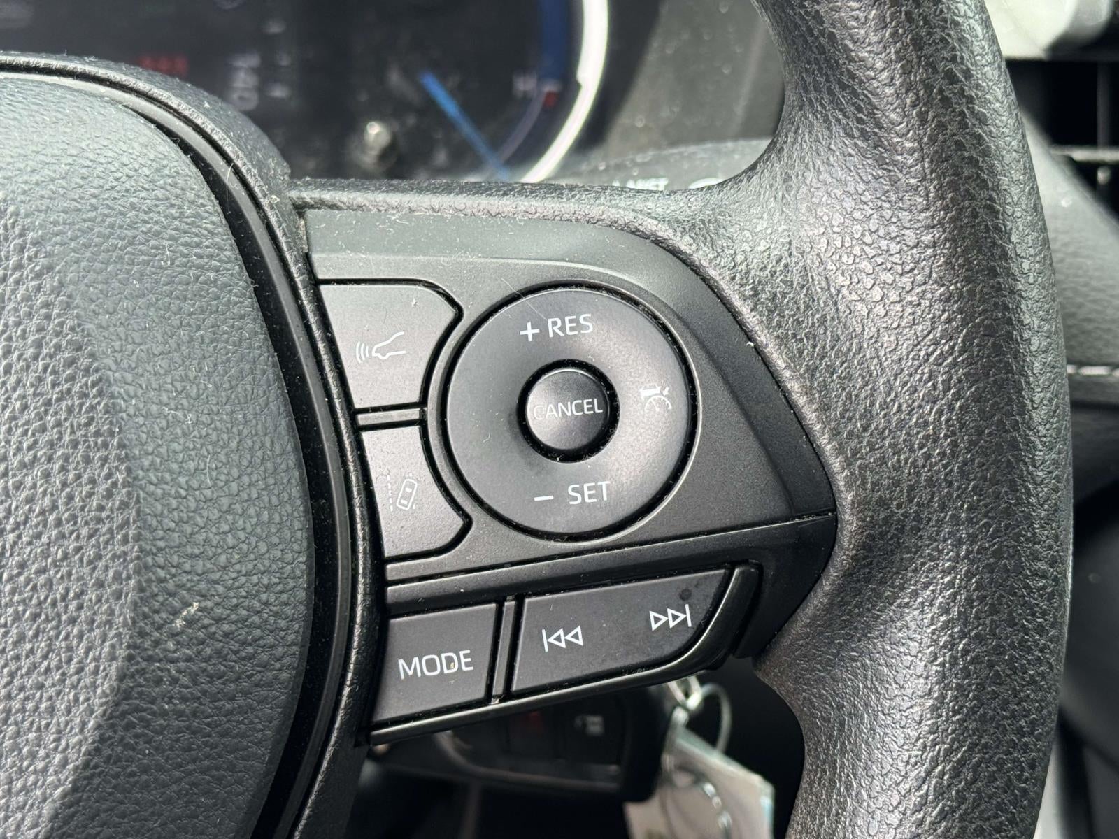 2023 Toyota RAV4 Hybrid LE
