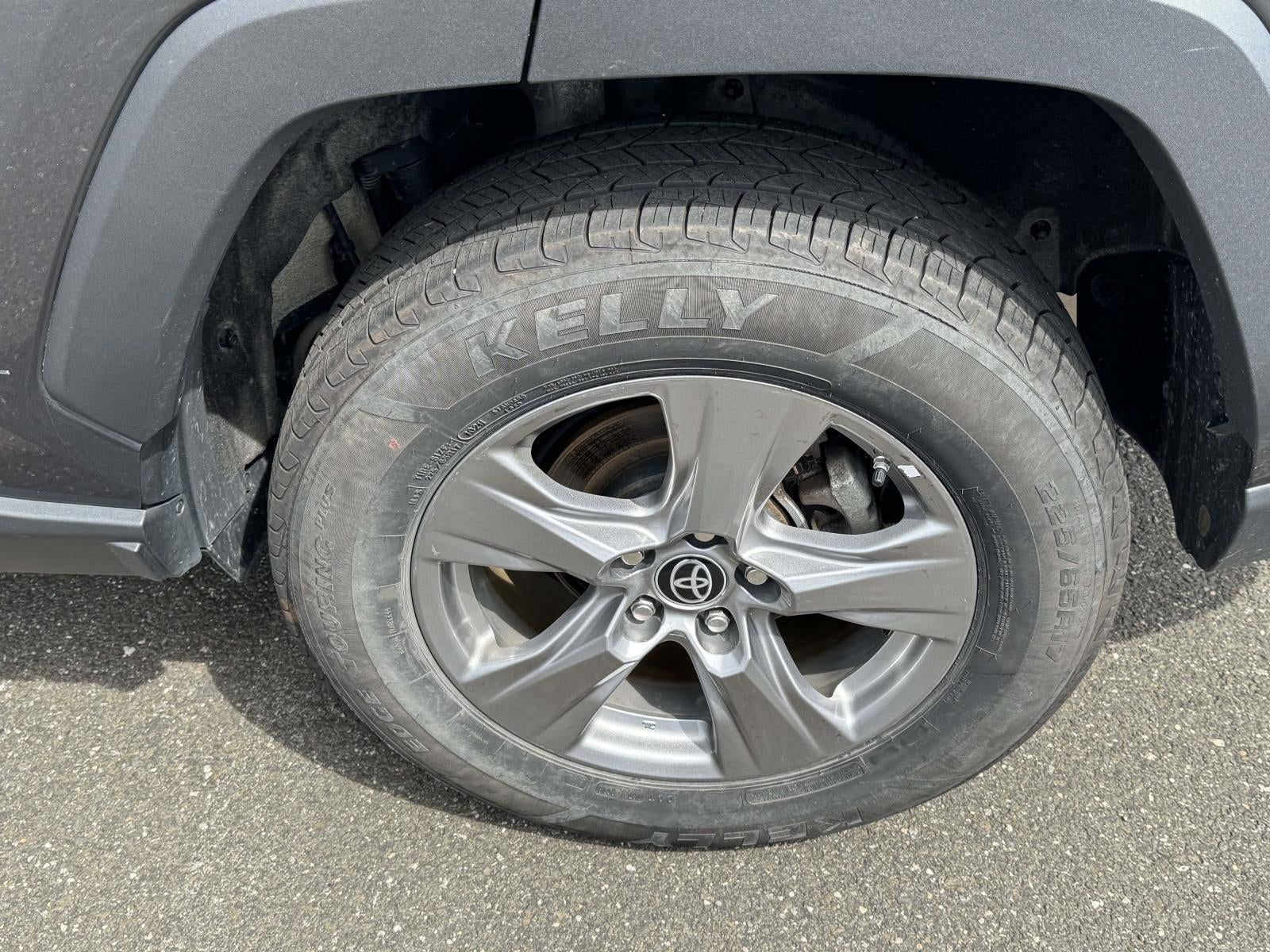 2023 Toyota RAV4 Hybrid LE