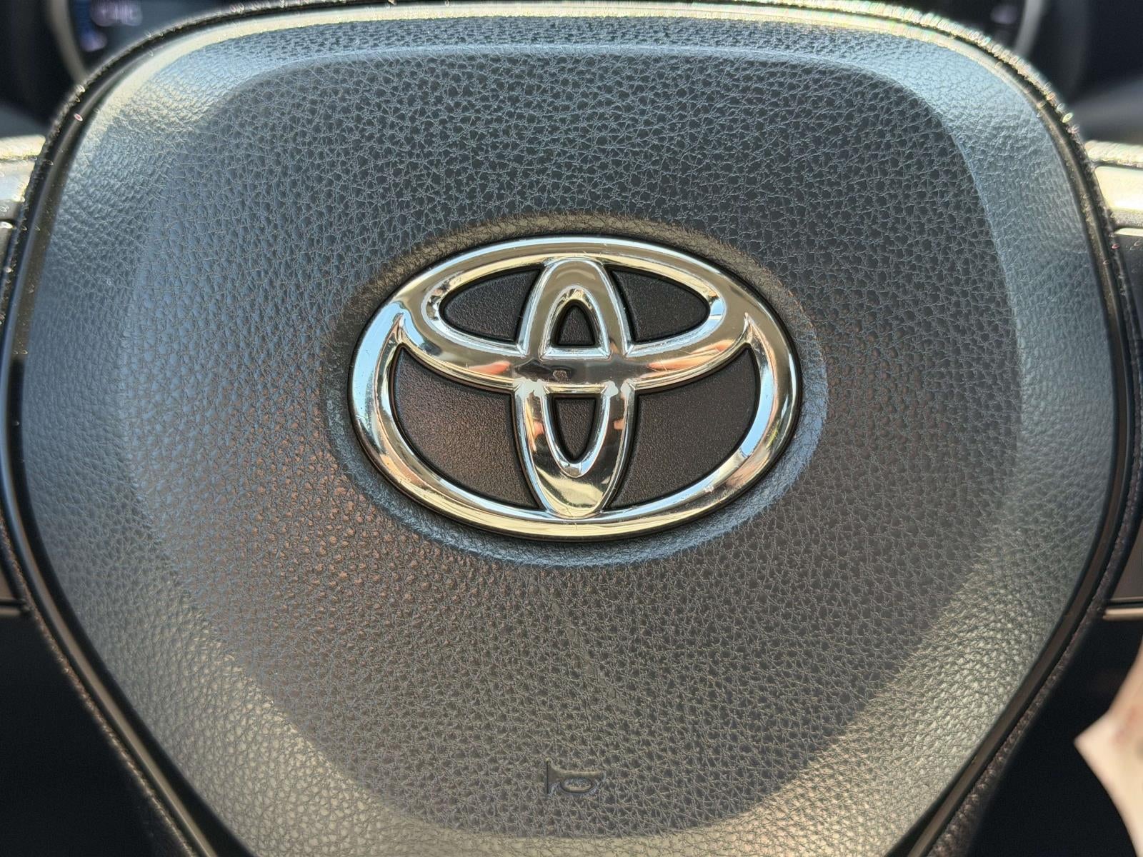 2021 Toyota RAV4 Hybrid LE