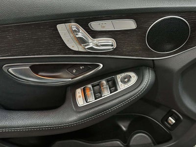 2019 Mercedes-Benz C 300 4MATIC®