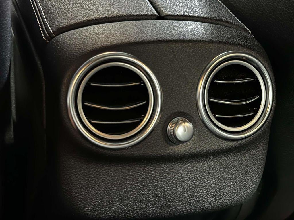 2019 Mercedes-Benz C 300 4MATIC®