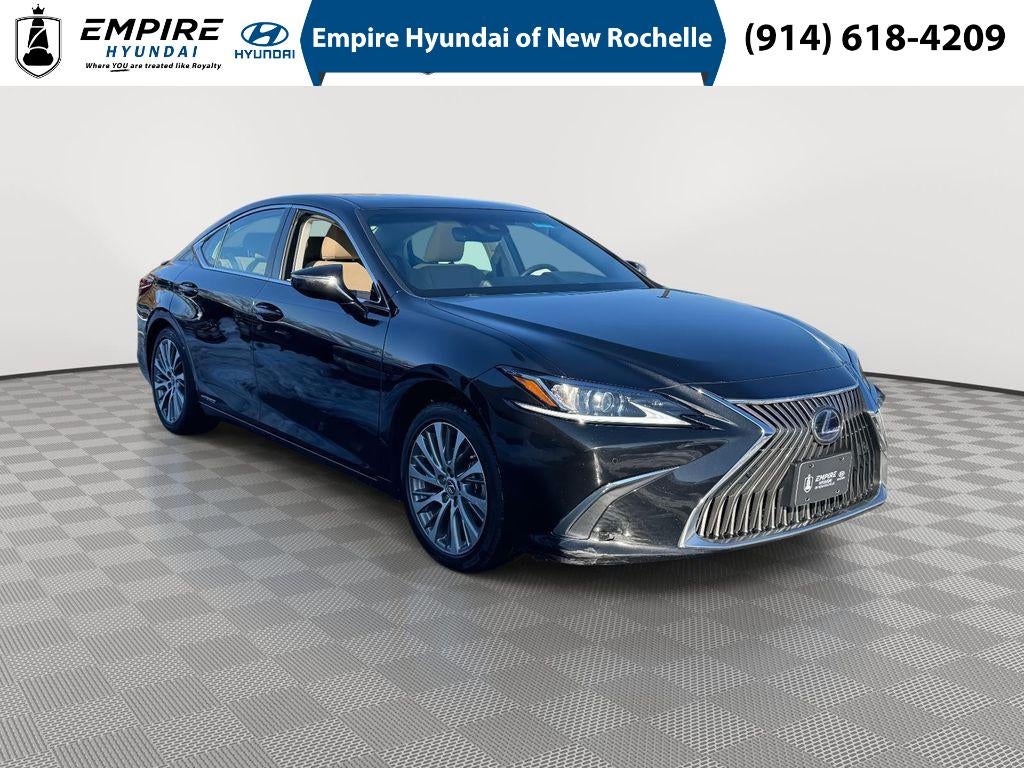 2021 Lexus ES 300h 300h