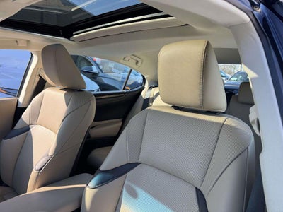 2021 Lexus ES 300h 300h