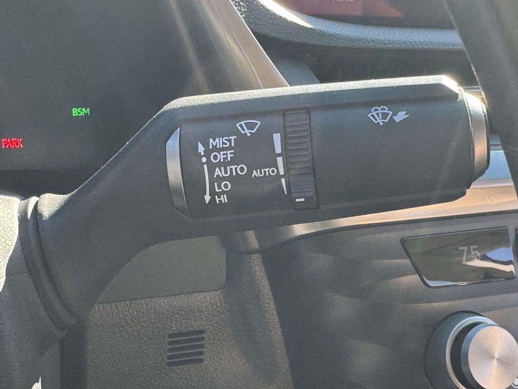 2021 Lexus ES 300h 300h