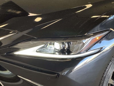 2024 Lexus ES 300h Luxury