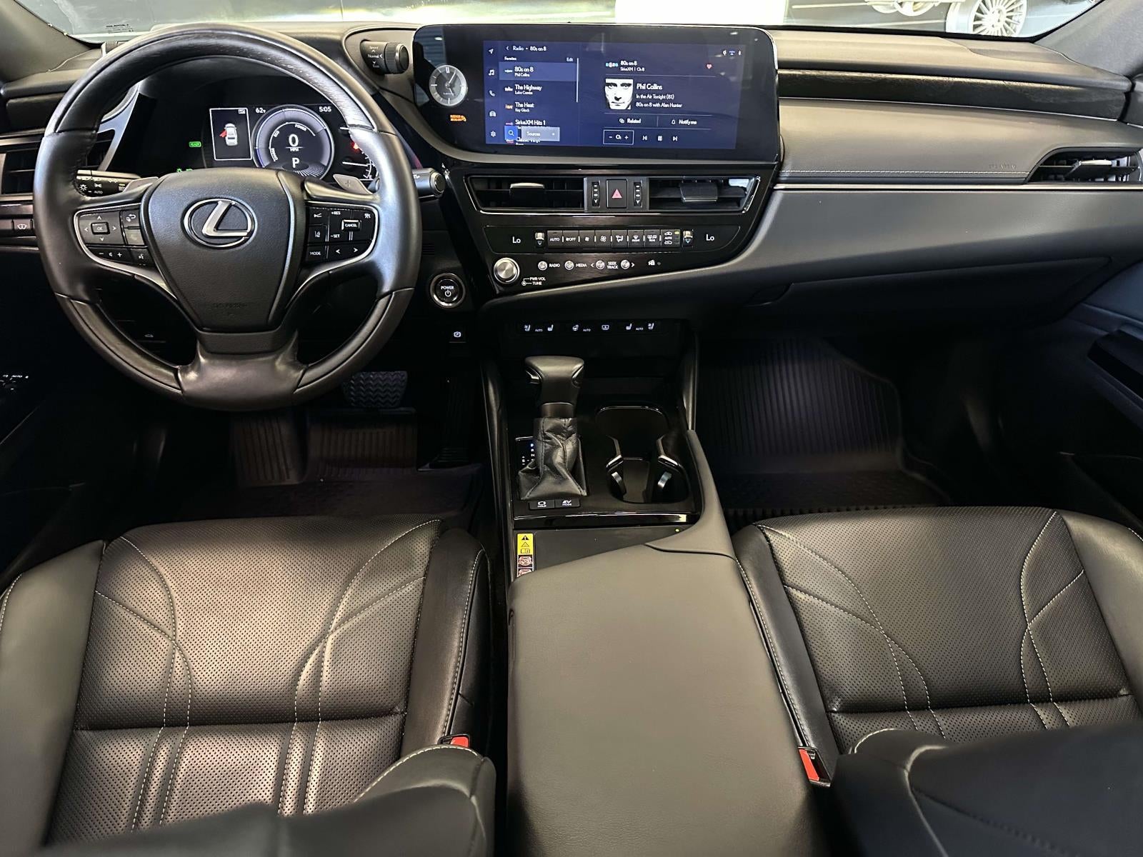 2024 Lexus ES 300h Luxury