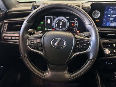 2024 Lexus ES 300h Luxury