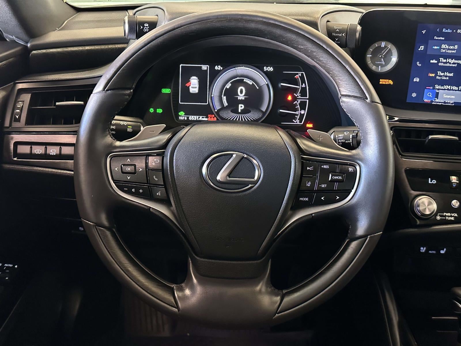 2024 Lexus ES 300h Luxury