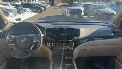 2021 Honda Pilot AWD Touring 7 Passenger