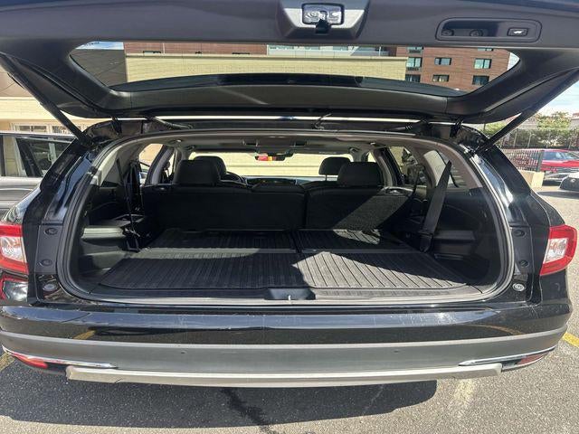 2020 Honda Pilot AWD Touring 8 Passenger