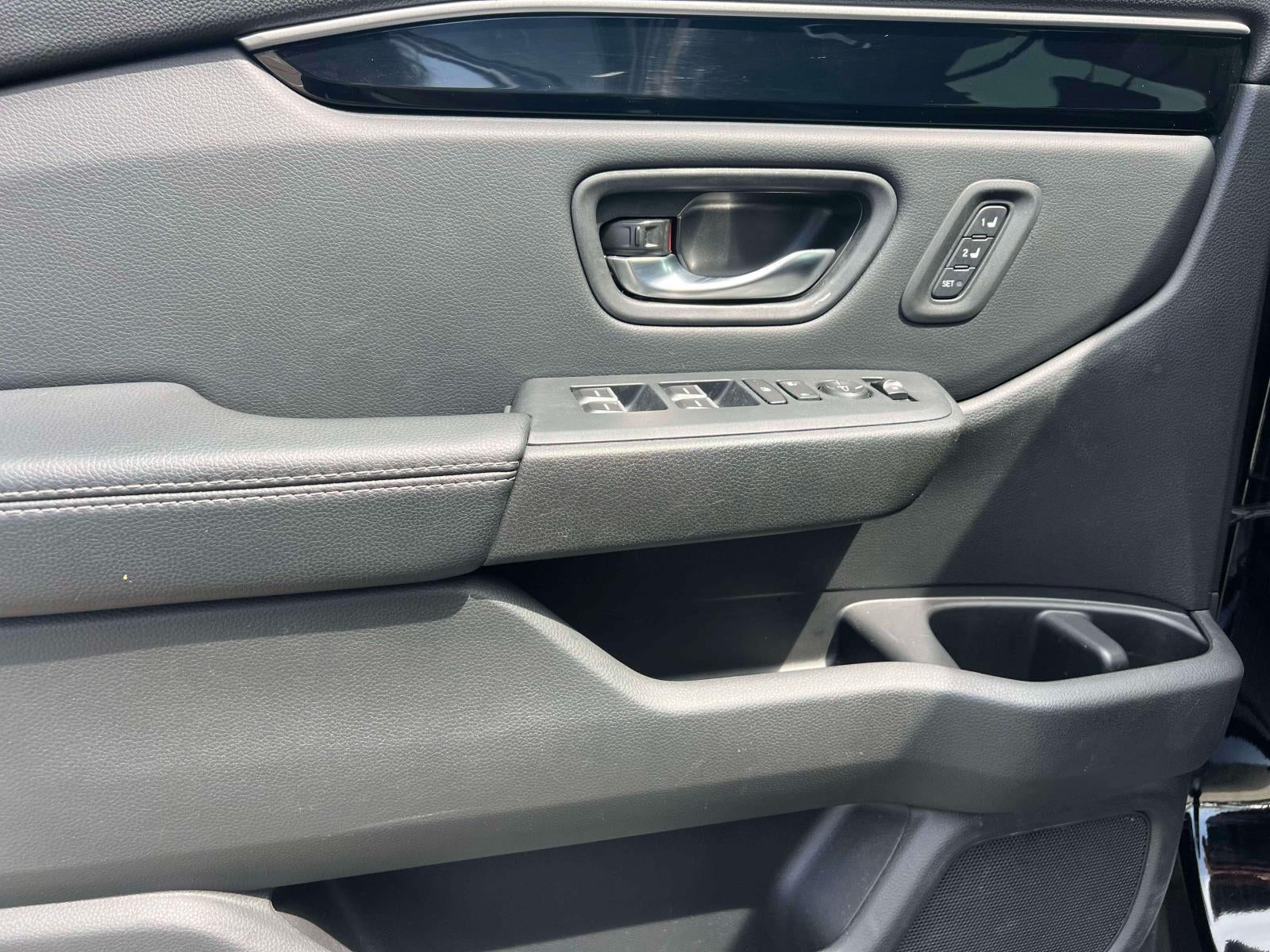 2023 Honda Pilot AWD EX-L 8 Passenger