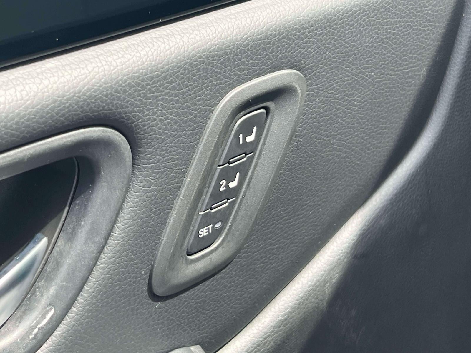 2023 Honda Pilot AWD EX-L 8 Passenger