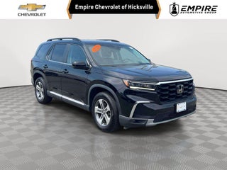 2023 Honda Pilot AWD EX-L 8 Passenger