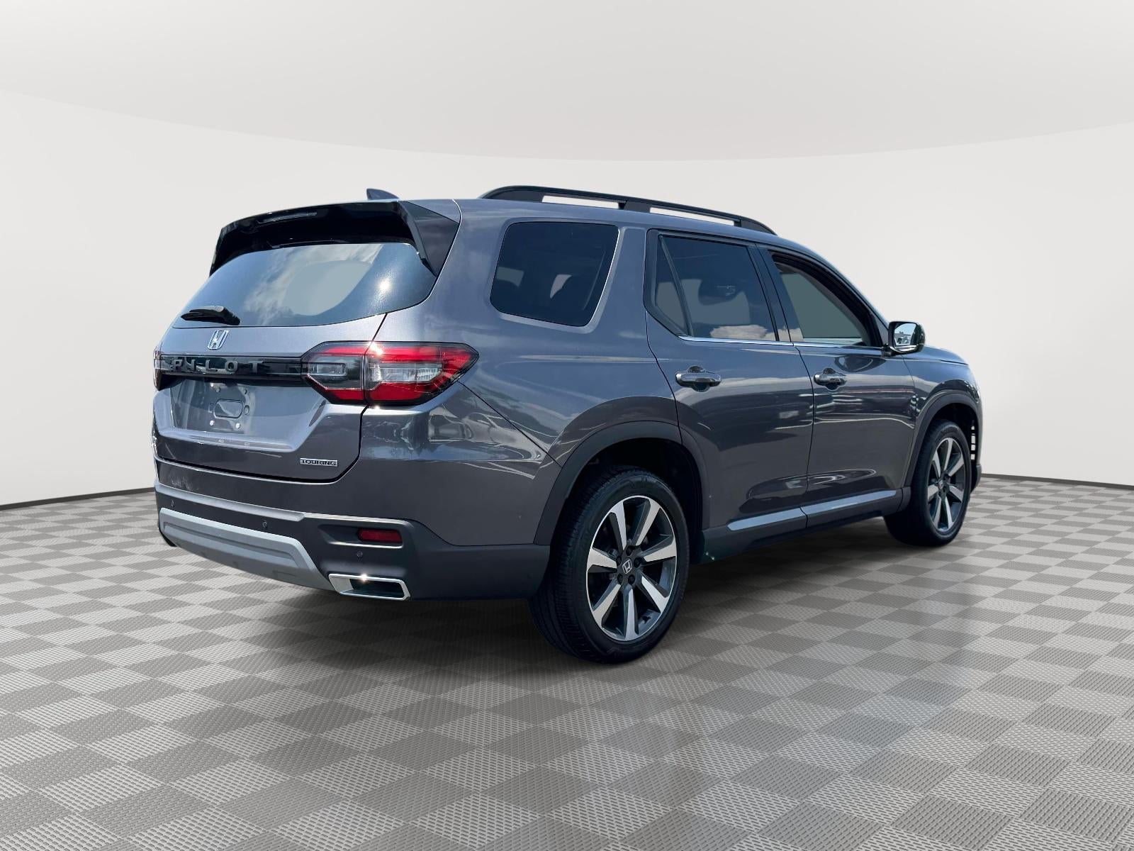 2023 Honda Pilot AWD Touring