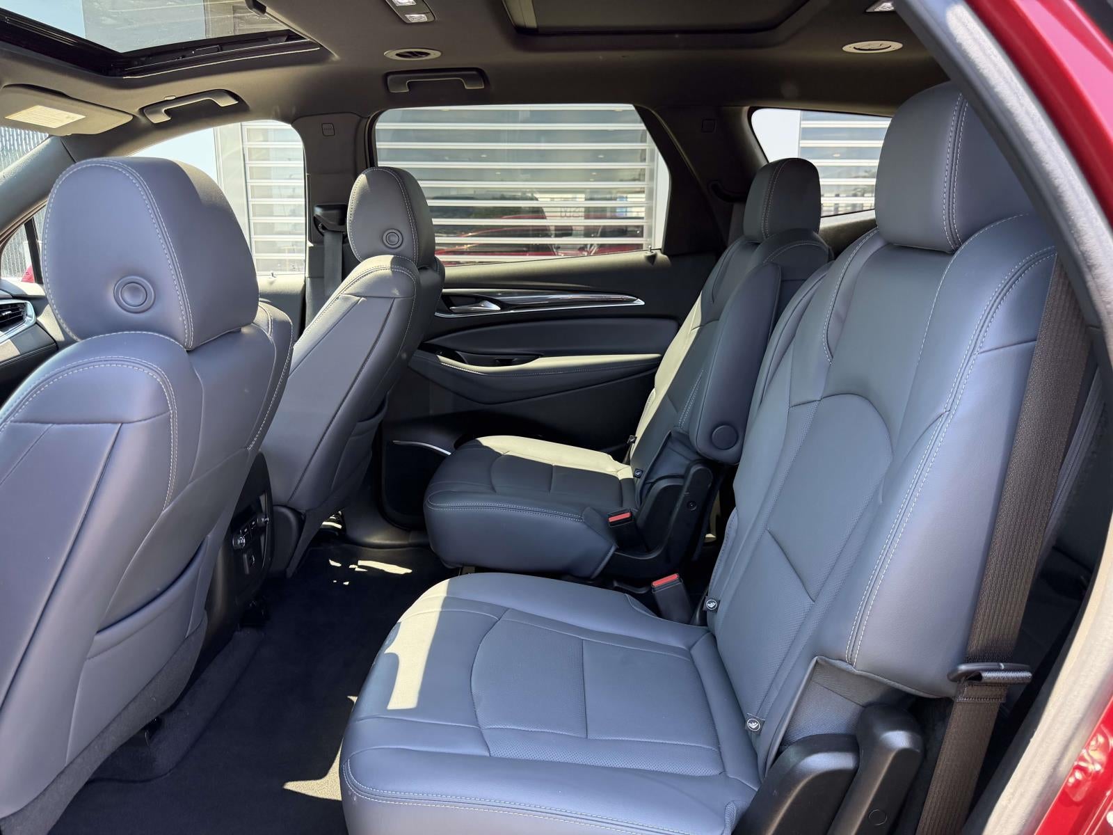 2023 Buick Enclave Essence AWD