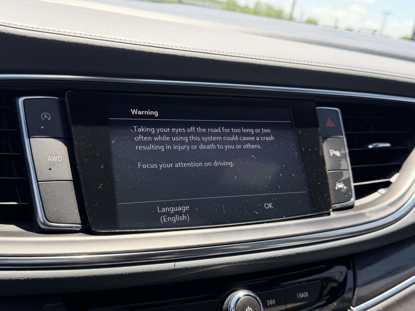 2023 Buick Enclave Essence AWD