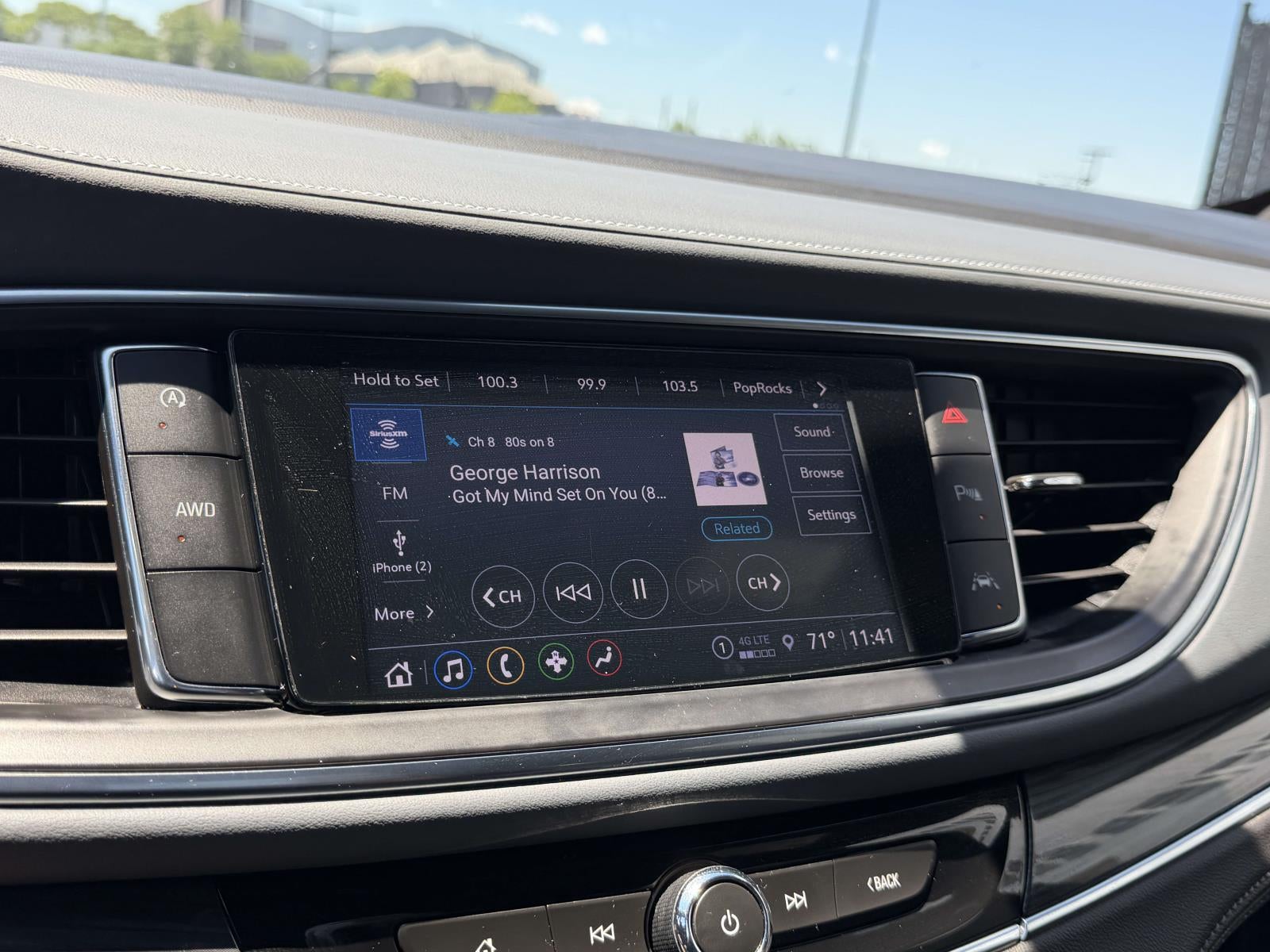 2024 Buick Enclave Essence AWD
