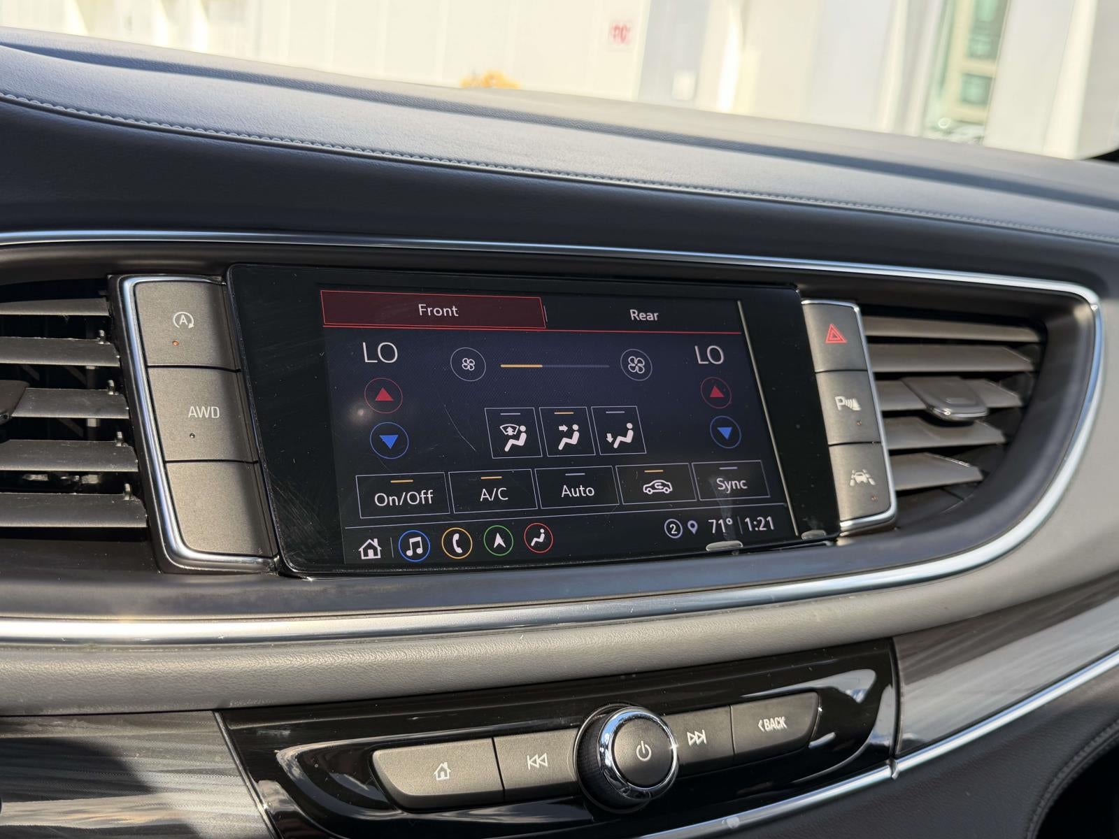 2024 Buick Enclave Essence AWD