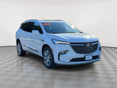 2024 Buick Enclave Essence AWD