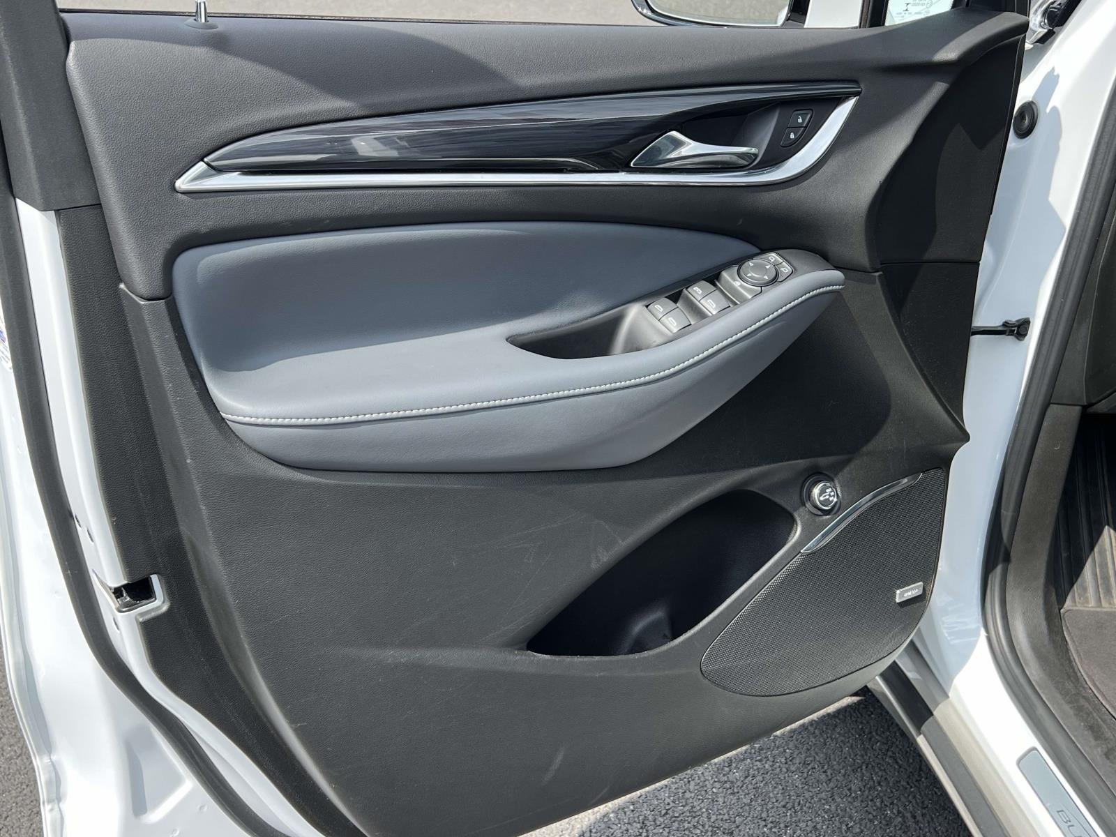 2023 Buick Enclave Essence AWD