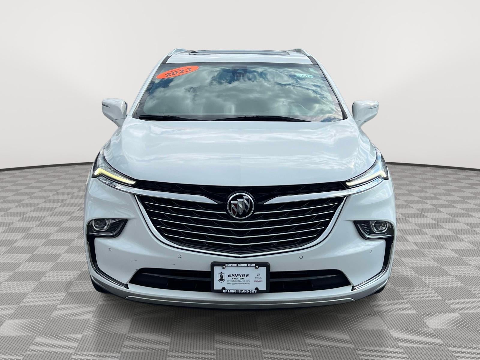 2023 Buick Enclave Essence AWD