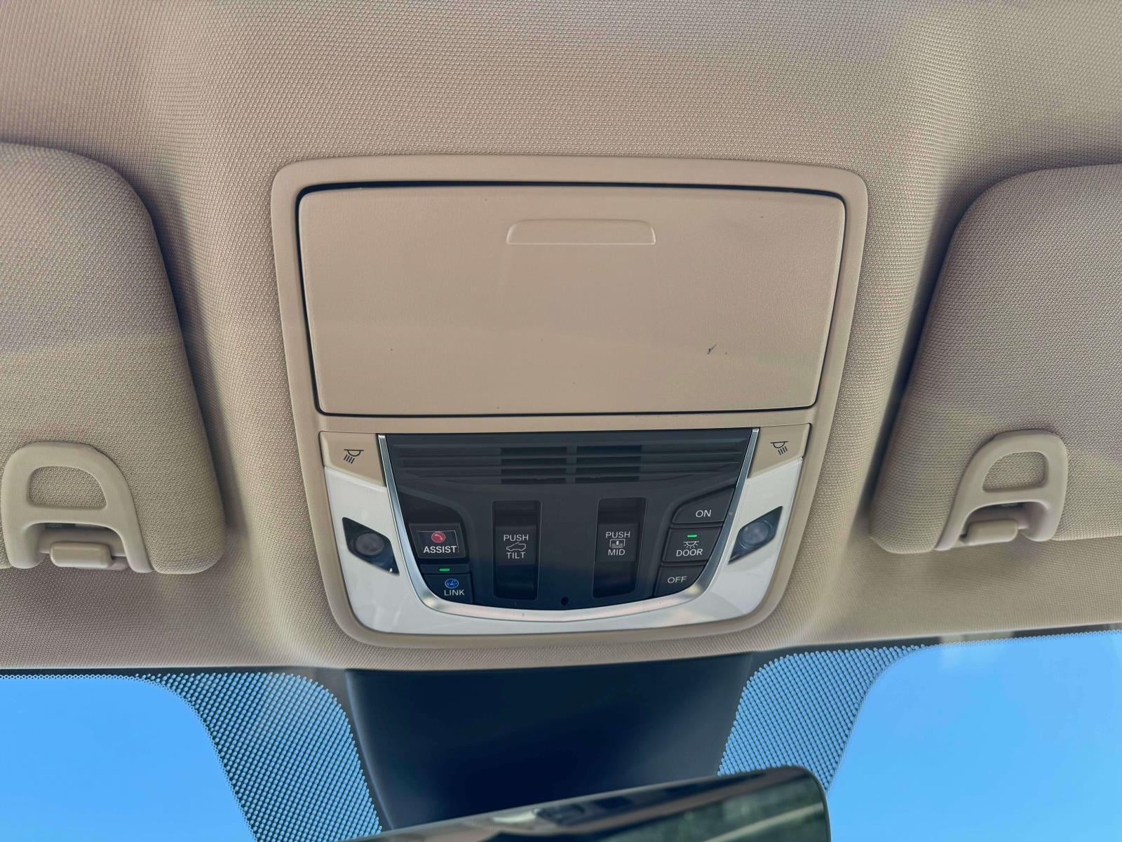 2023 Acura MDX Standard