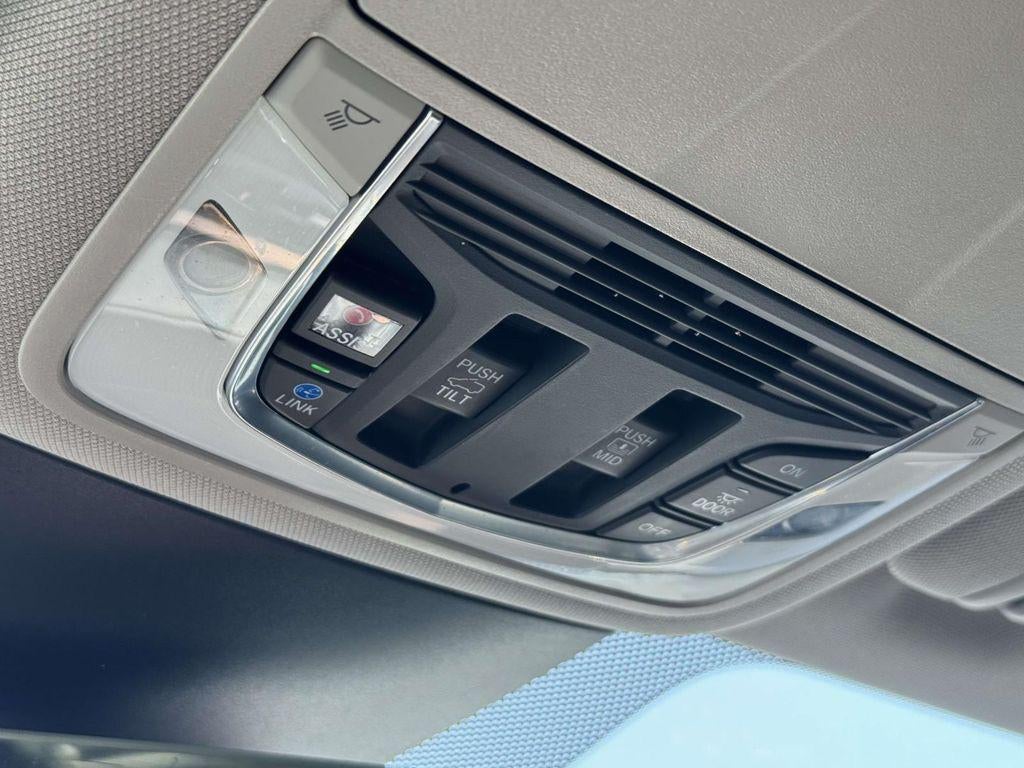 2022 Acura MDX Standard