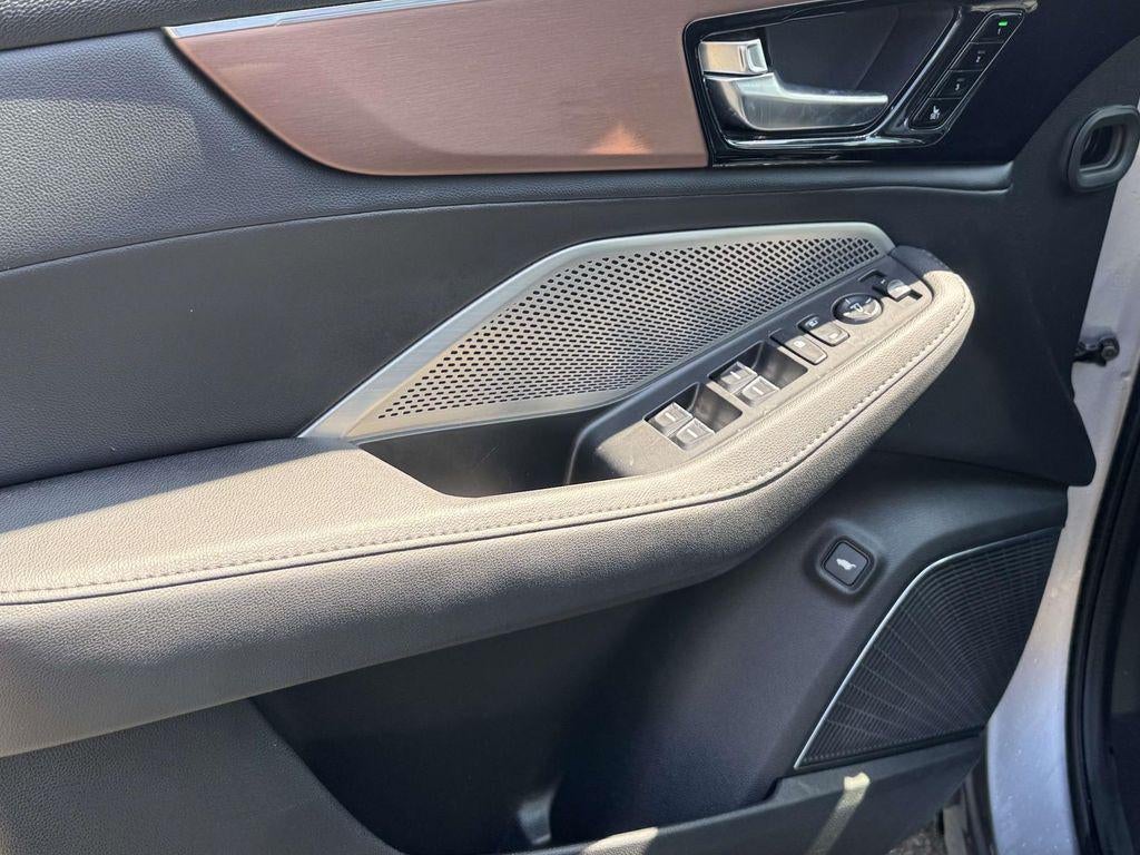 2022 Acura MDX Standard