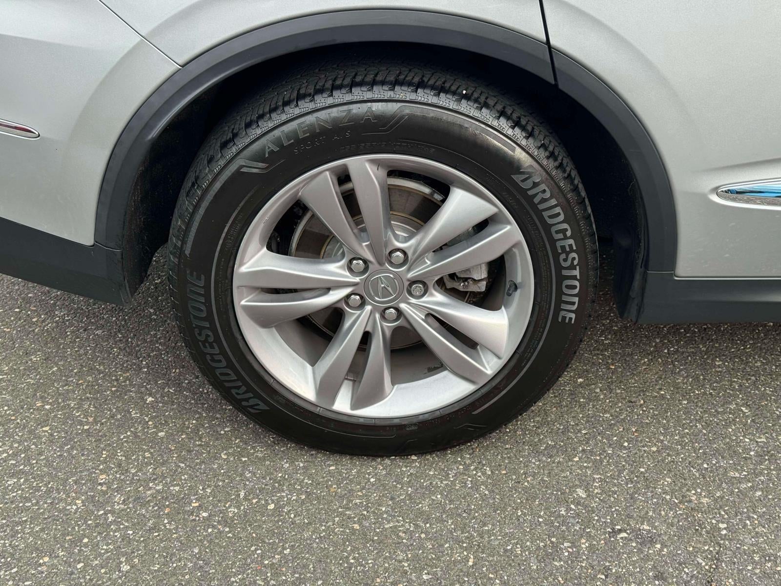 2022 Acura MDX Standard