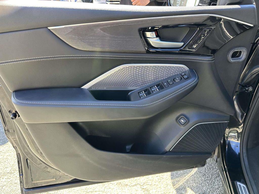 2023 Acura MDX Advance Package