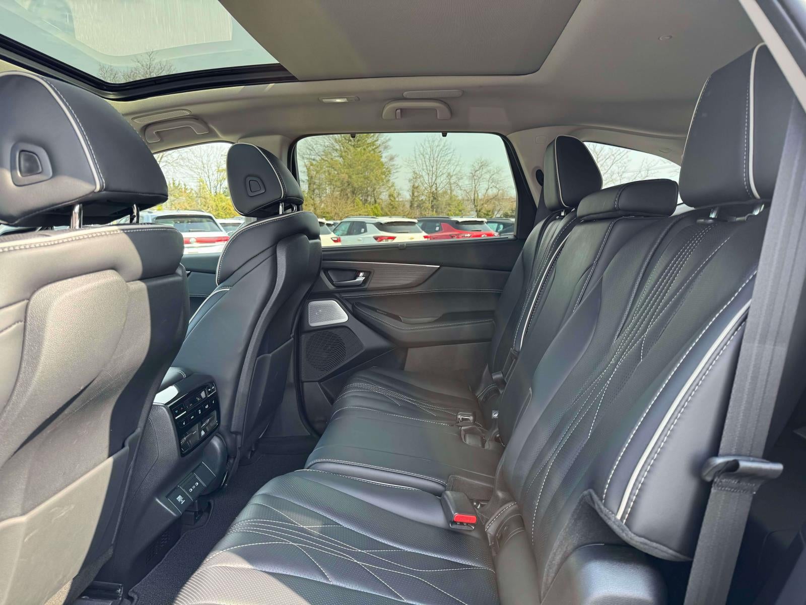 2025 Acura MDX Advance Package