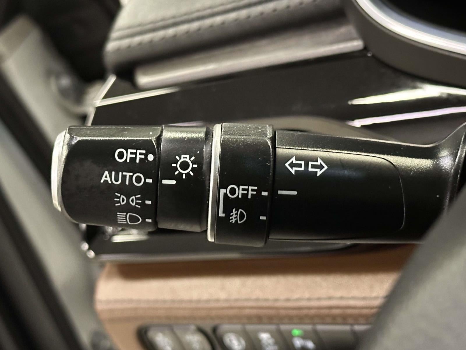 2022 Acura MDX Advance Package