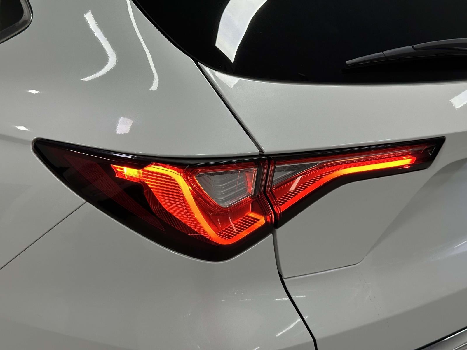 2022 Acura MDX Advance Package