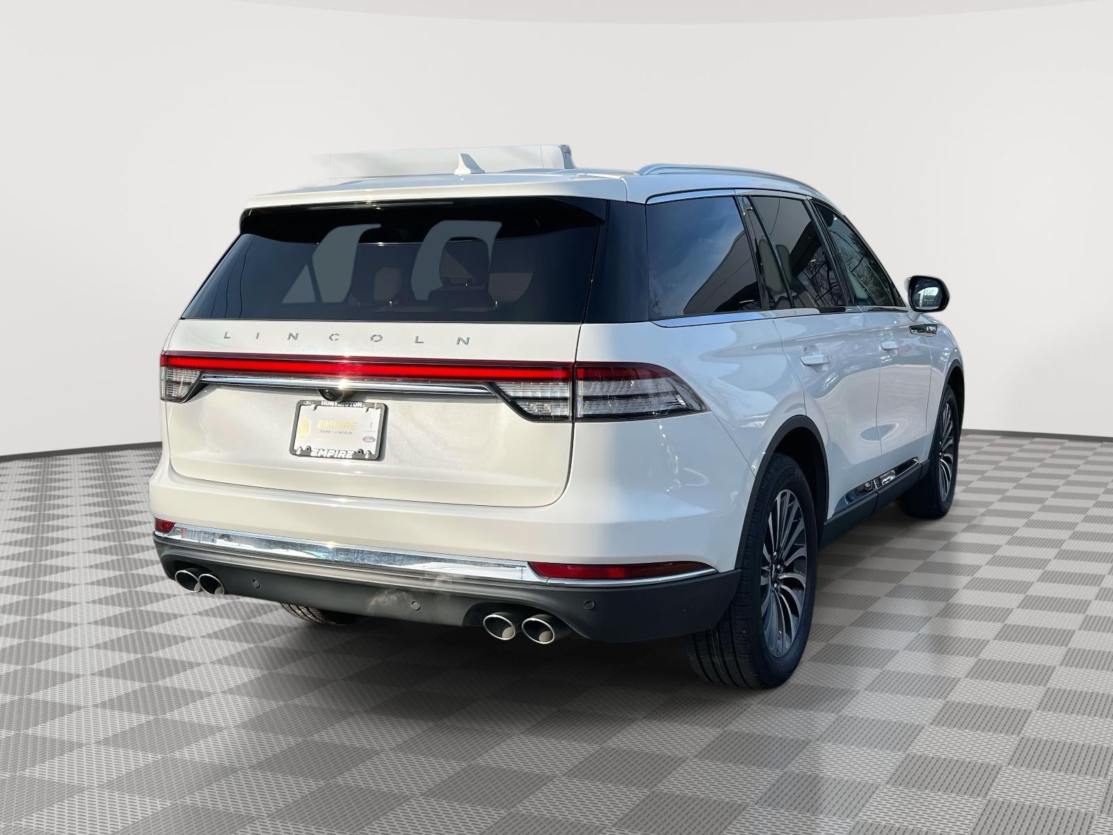2023 Lincoln Aviator Standard