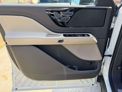 2023 Lincoln Aviator Standard