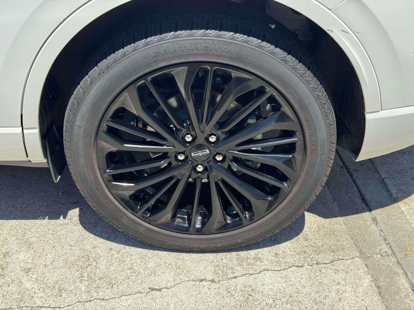 2023 Lincoln Corsair Standard