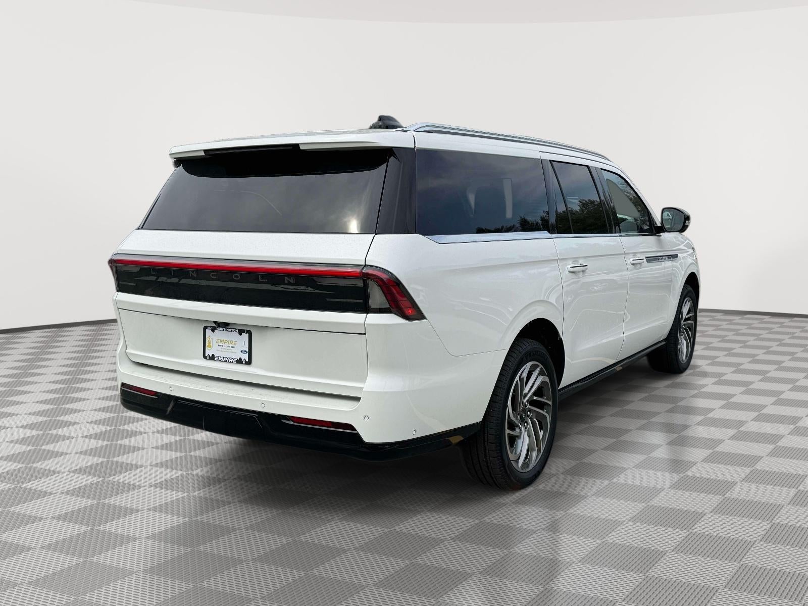 2025 Lincoln Navigator Reserve L