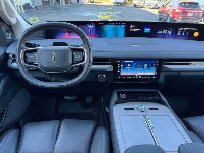 2026 Lincoln Navigator Premiere L