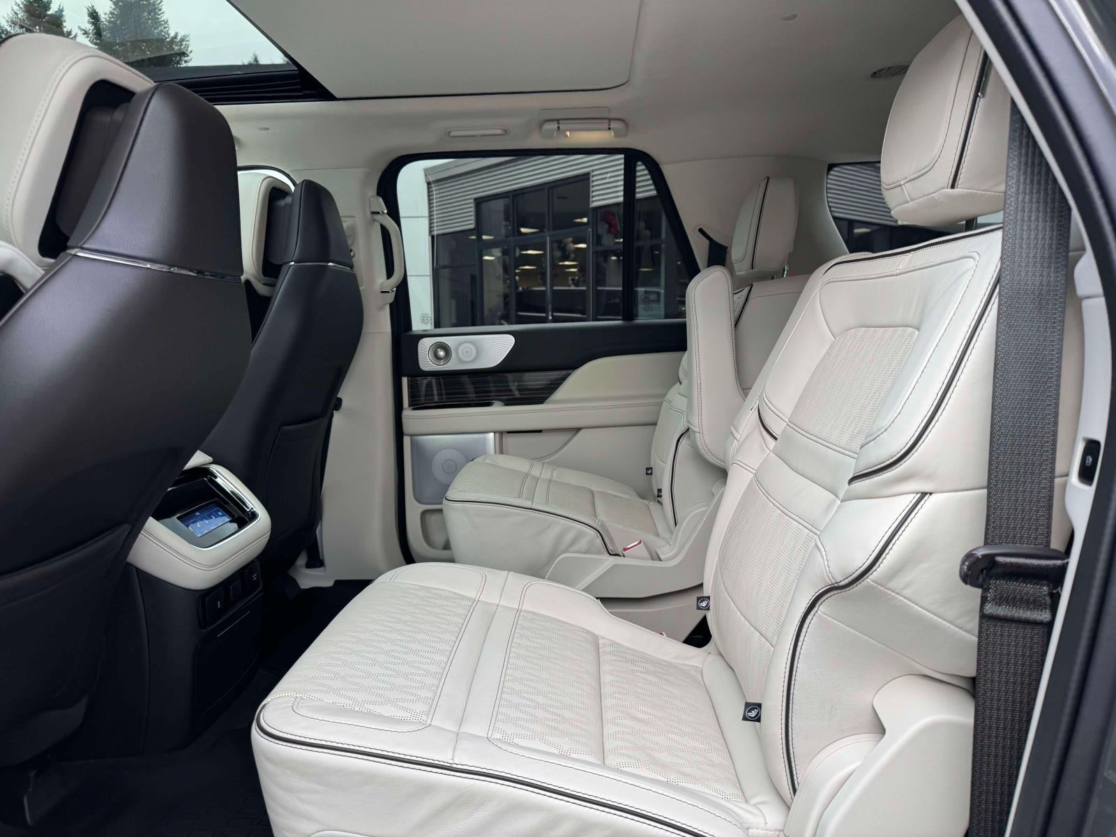 2024 Lincoln Navigator Black Label L