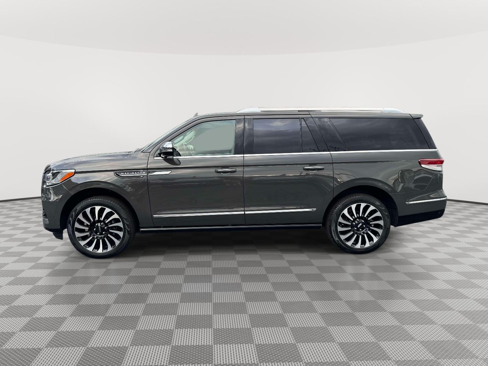 2024 Lincoln Navigator Black Label L