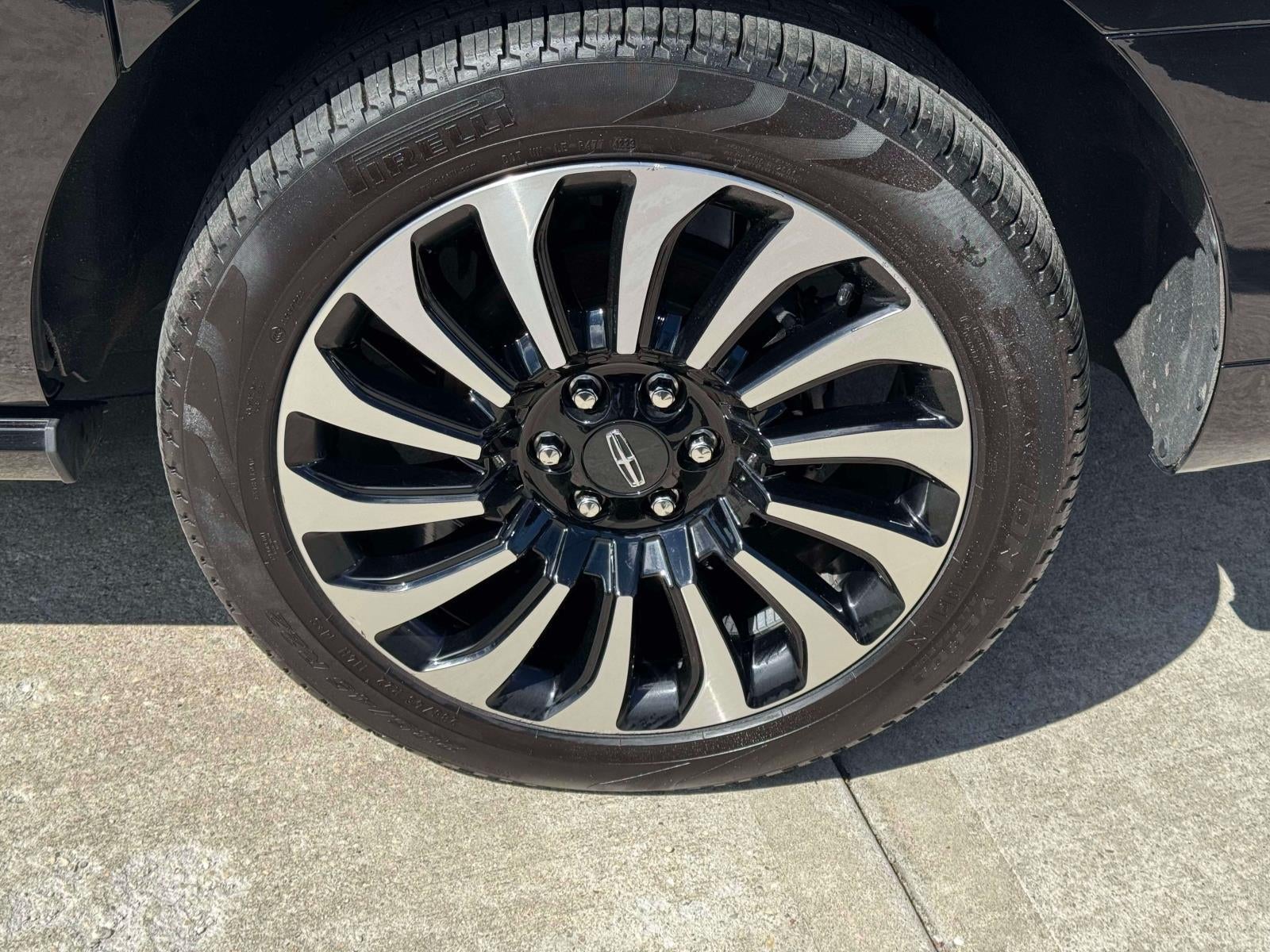 2024 Lincoln Navigator Black Label L