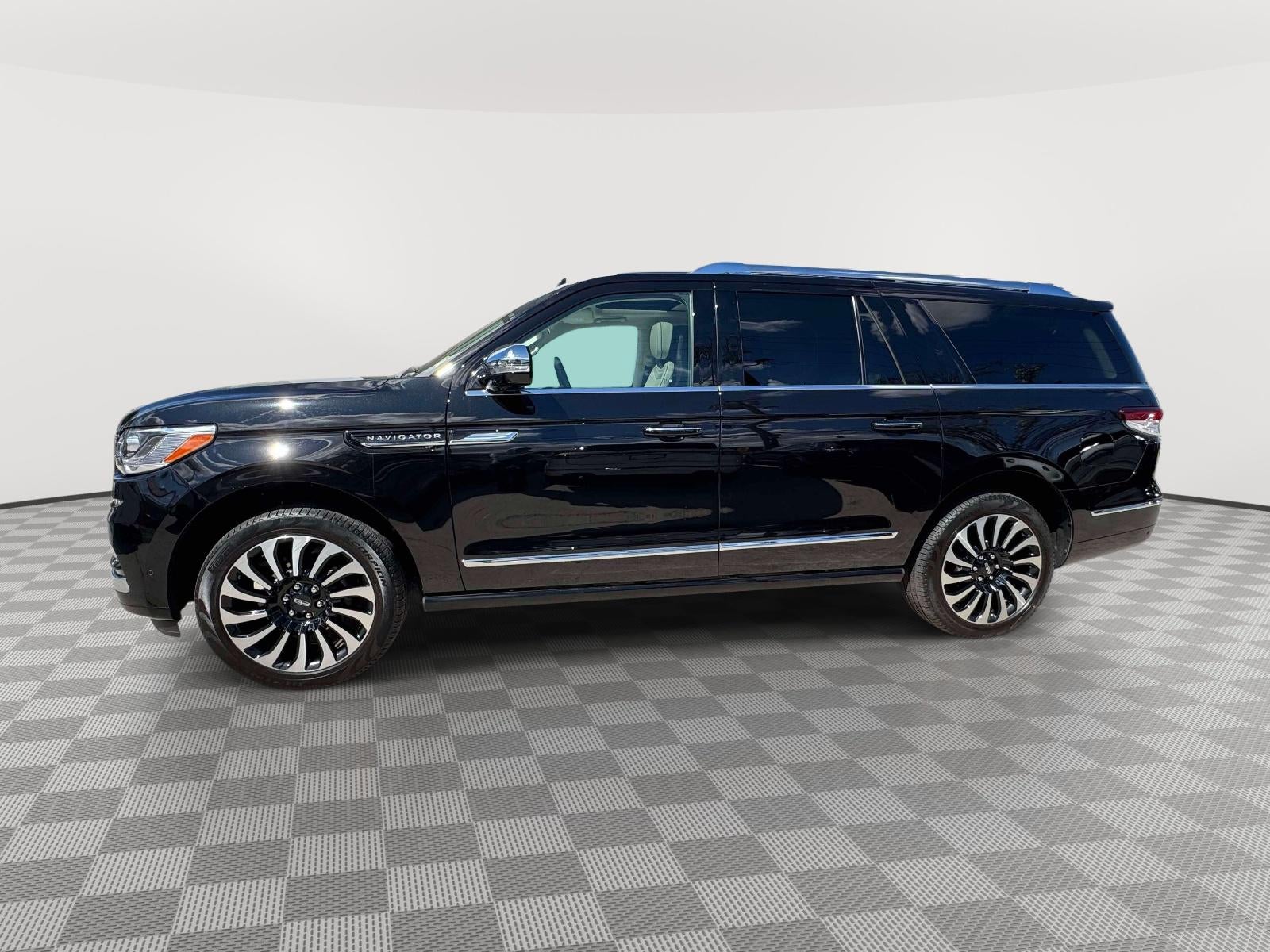 2024 Lincoln Navigator Black Label L