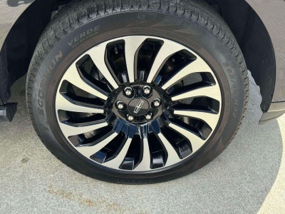 2024 Lincoln Navigator Black Label L
