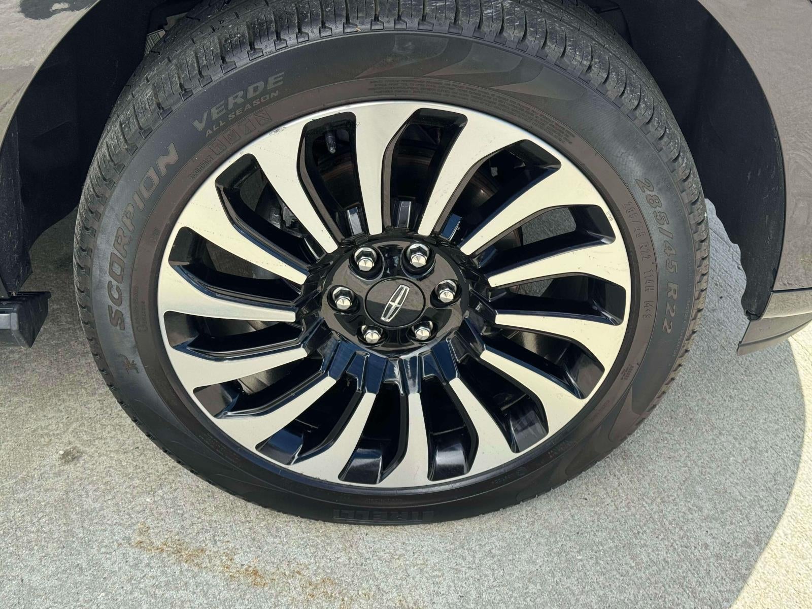 2024 Lincoln Navigator Black Label L