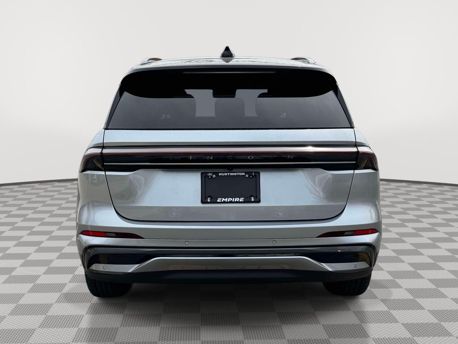 2025 Lincoln Nautilus Reserve